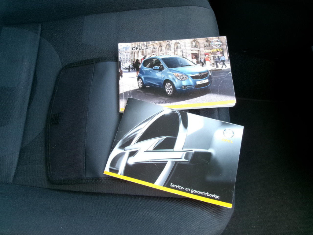 Opel Agila 1.2 automaat, airco, elec. ramen, hoge zit