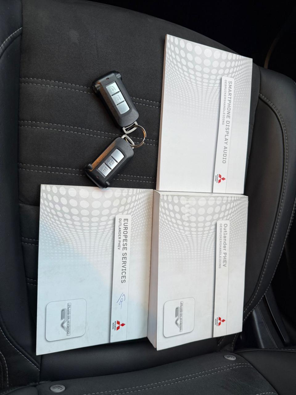 Mitsubishi Outlander 2.0 phev premium