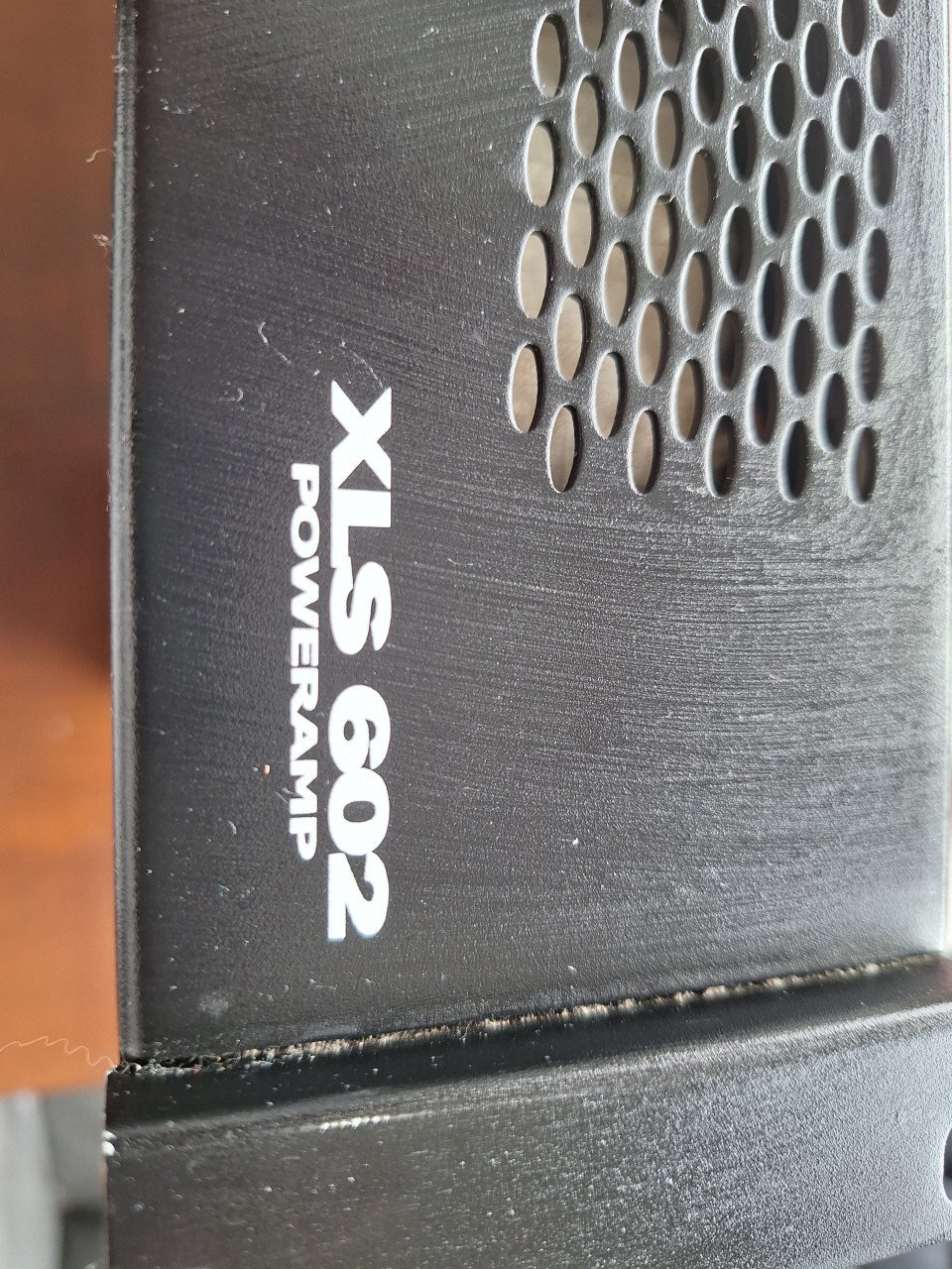 Crown XLS 602 Versterker