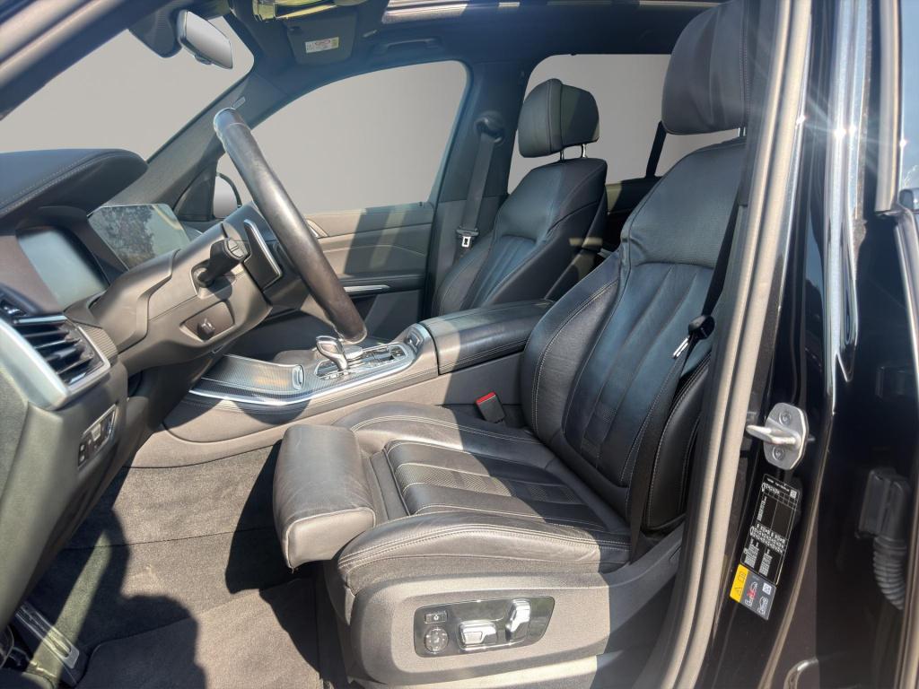BMW X5 xdrive45e h.executive m-sport |pano sky lounge | sfeer | 22"velg | l
