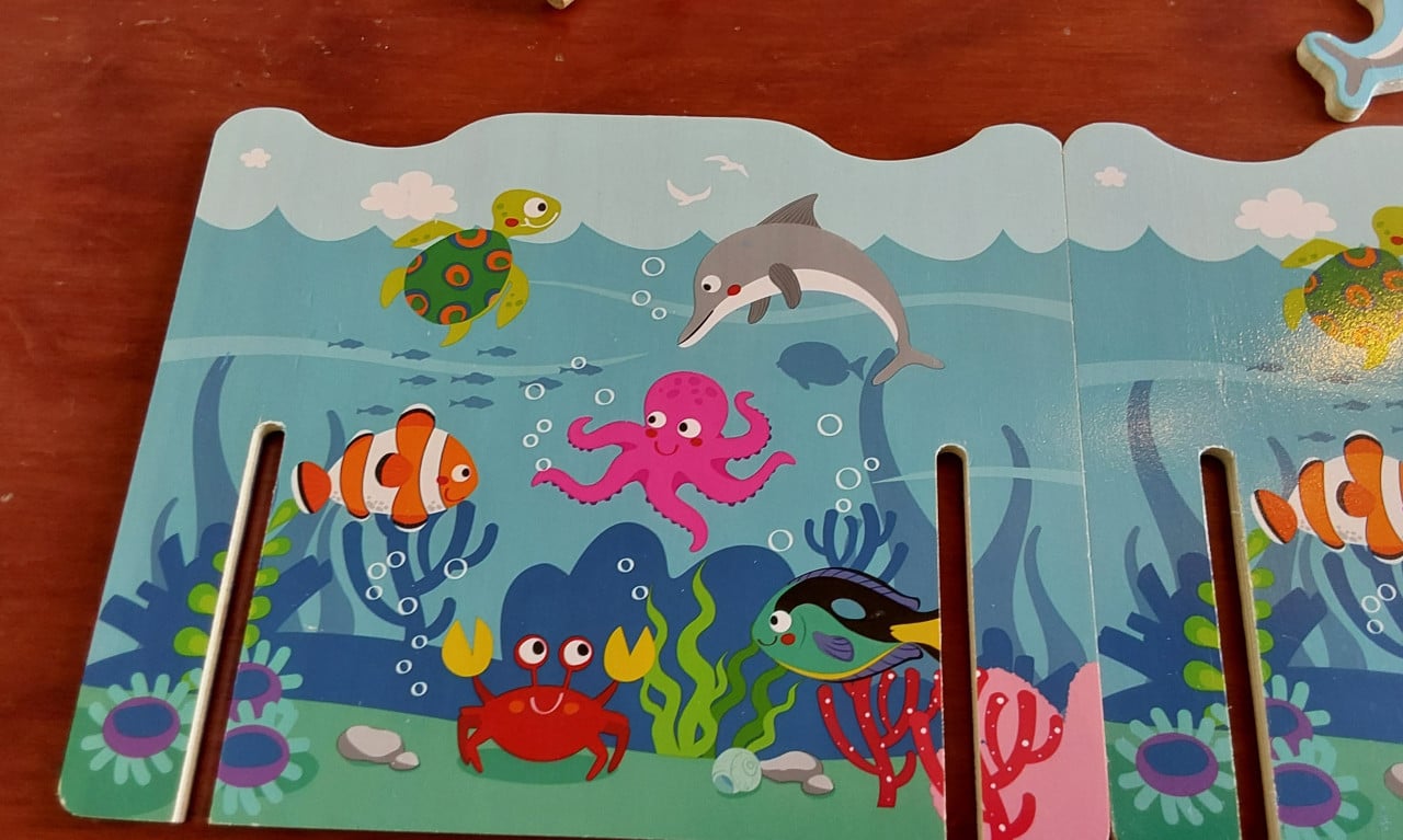 Houten hengelspel met 14 figuren van hout en 2 magnetische hengels