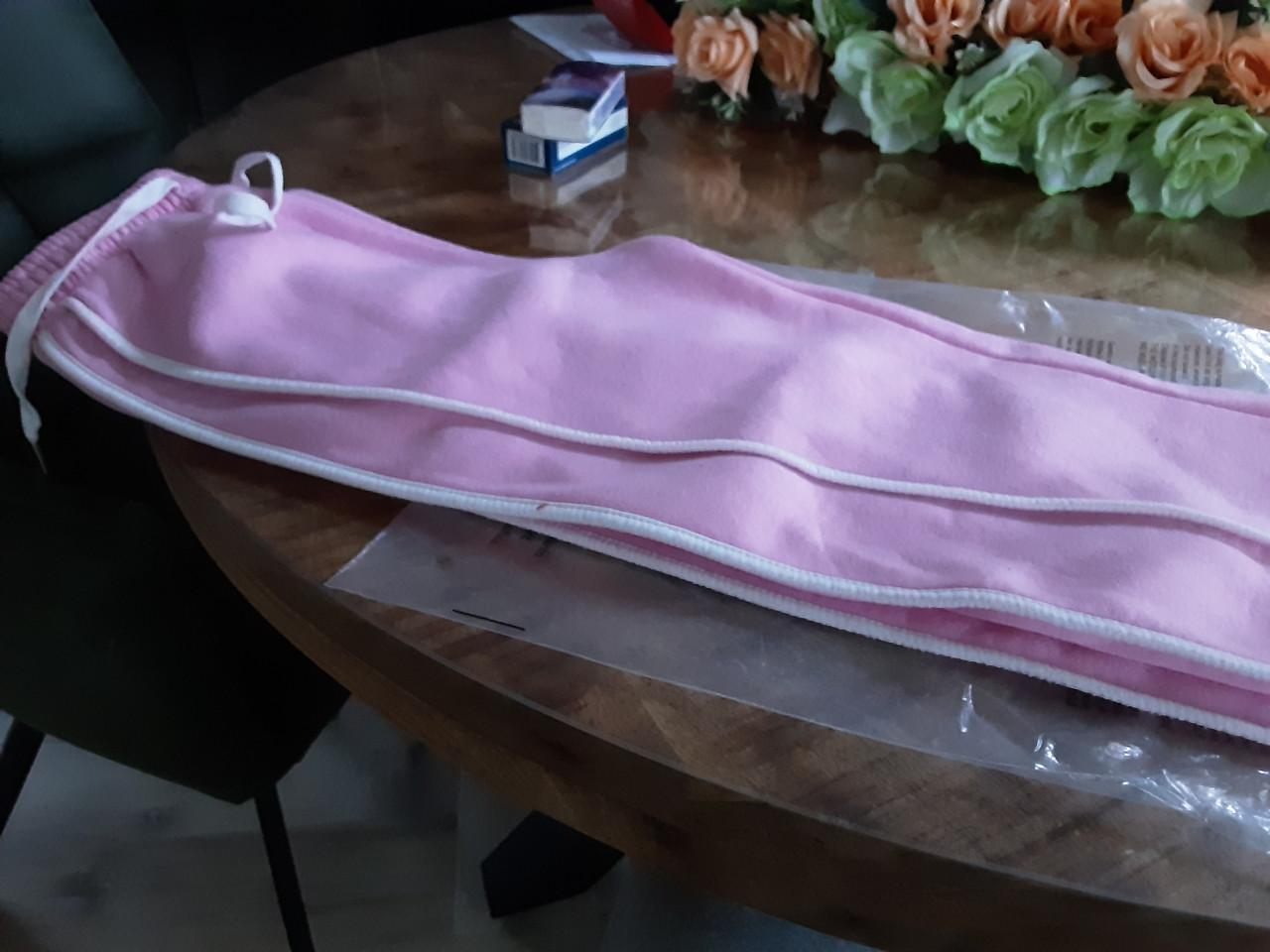 Keurige  joggingbroek  mt xs