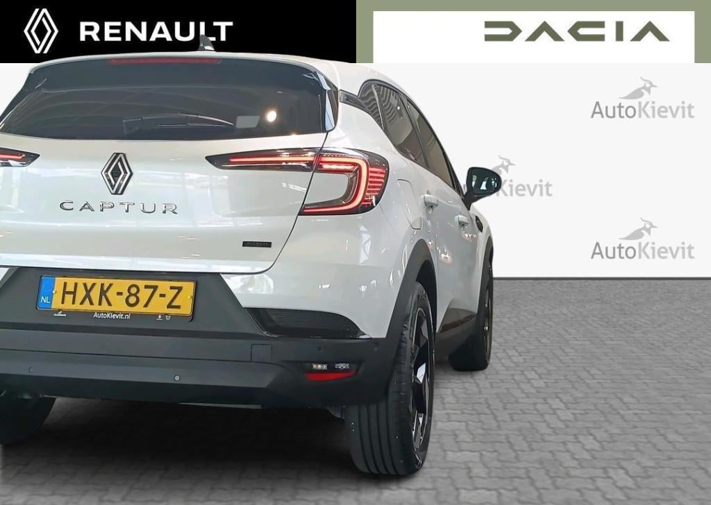 Renault Captur 1.6 e-tech full hybrid 145 techno