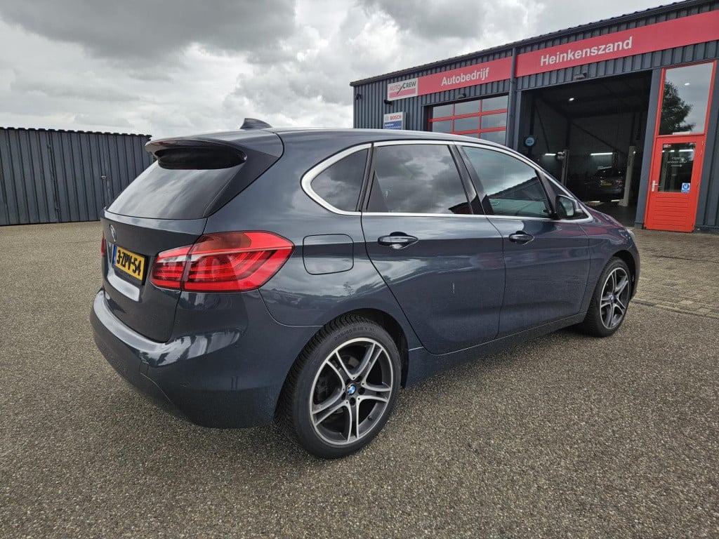 BMW 2-serie active tourer 218i high executive