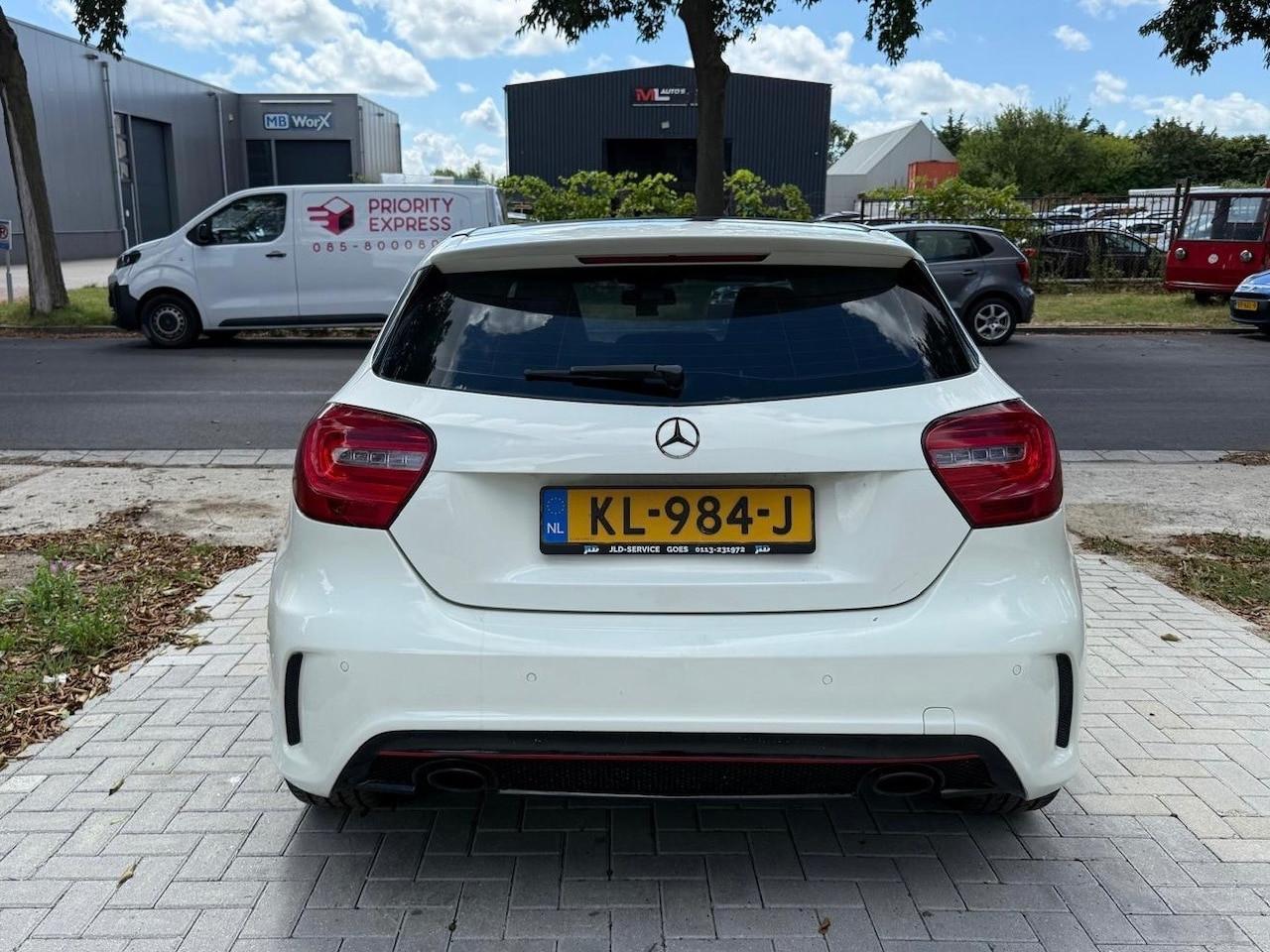 Mercedes-Benz A-klasse - 180 Amg Vol Jaar apk