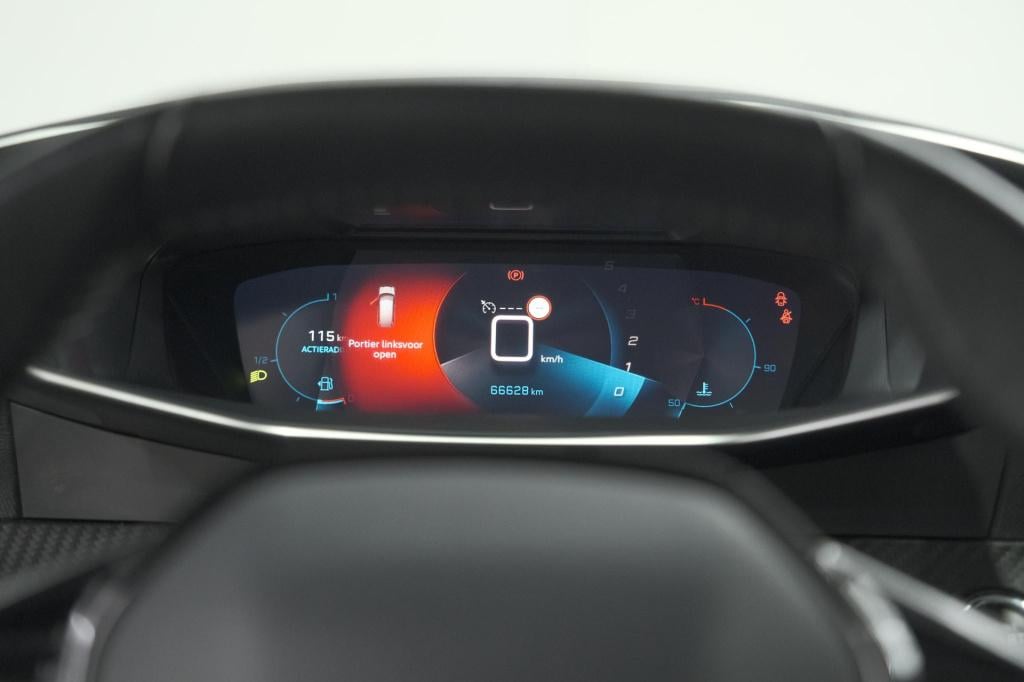 Peugeot 2008 puretech 130 allure | camera | stoelverwarming | apple carplay