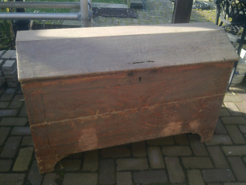 Oude dekenkist