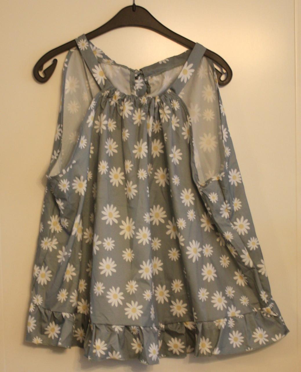 Top met bloemen print  maat xl