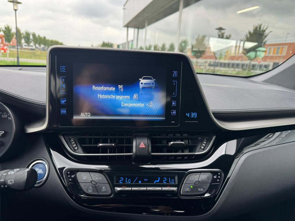 Toyota C-hr 1.8 hybrid style