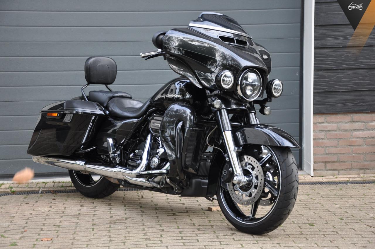 Harley Davidson 114 FLHXSE Street Glide CVO 5HD