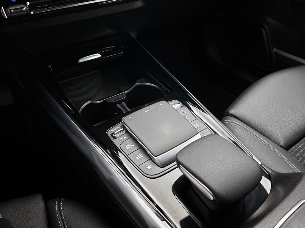Mercedes-Benz B-Klasse 180 advantage | stoelverwarming | led | car play | p
