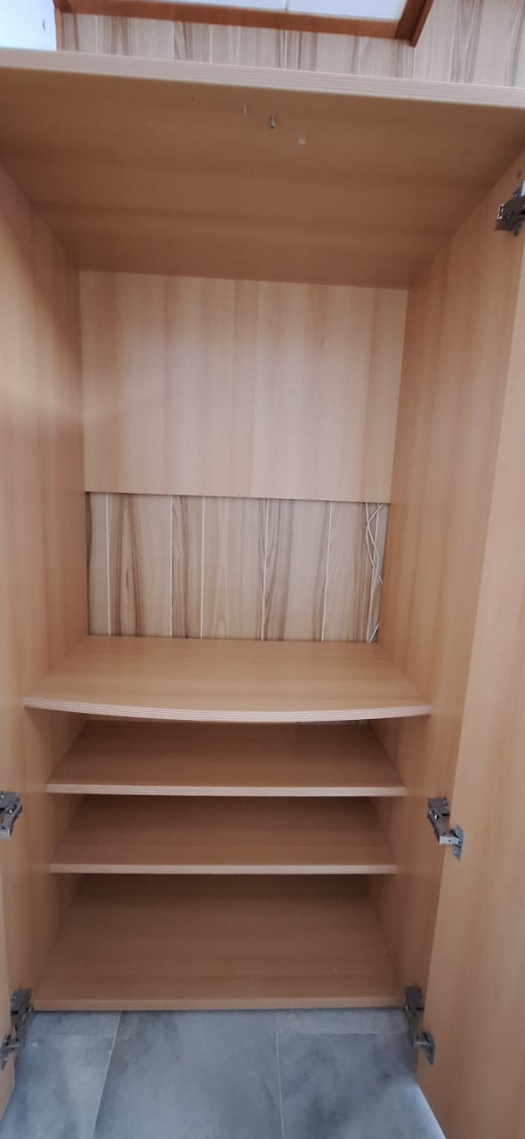 Beukenhouten kast