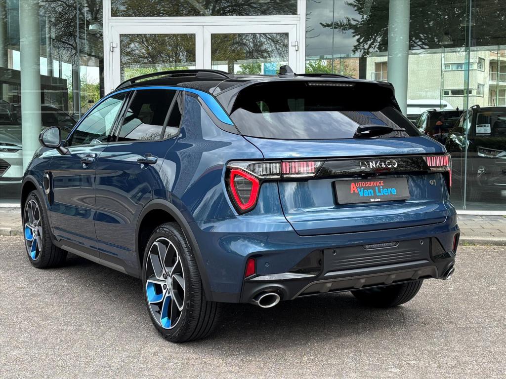 Lynk & Co 01 1.5td 261pk phev 7dcth| schuifdak|navi|my '23|1e eigenaar| rij