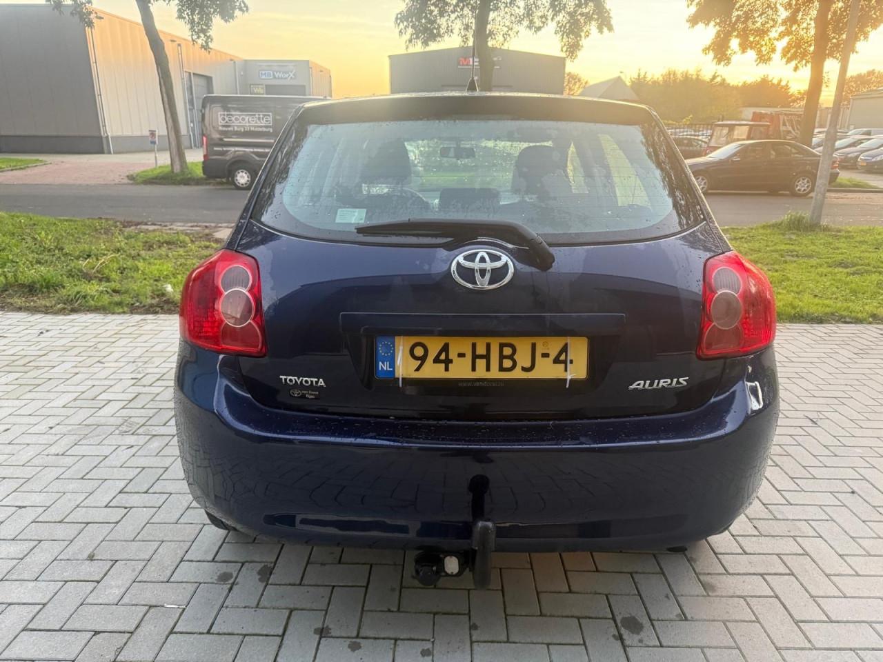 Toyota Auris 1.6-16V Terra 50.056KM NAP!