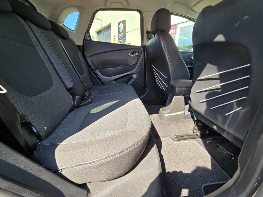 Renault Captur 1.2 tce helly hansen, automaat!