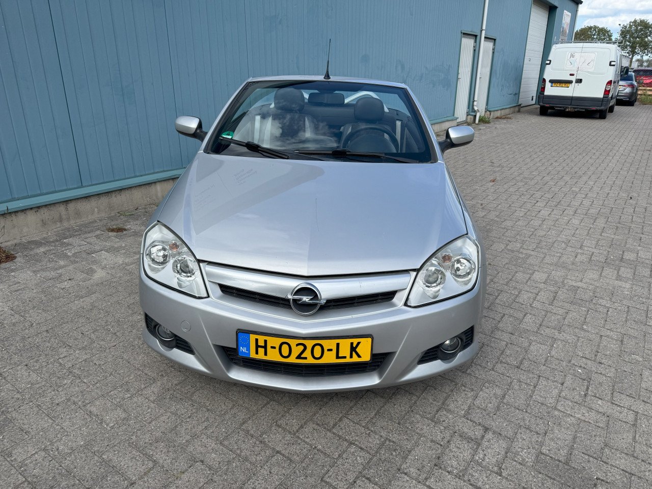 Opel Tigra Twintop 1.4 2010
