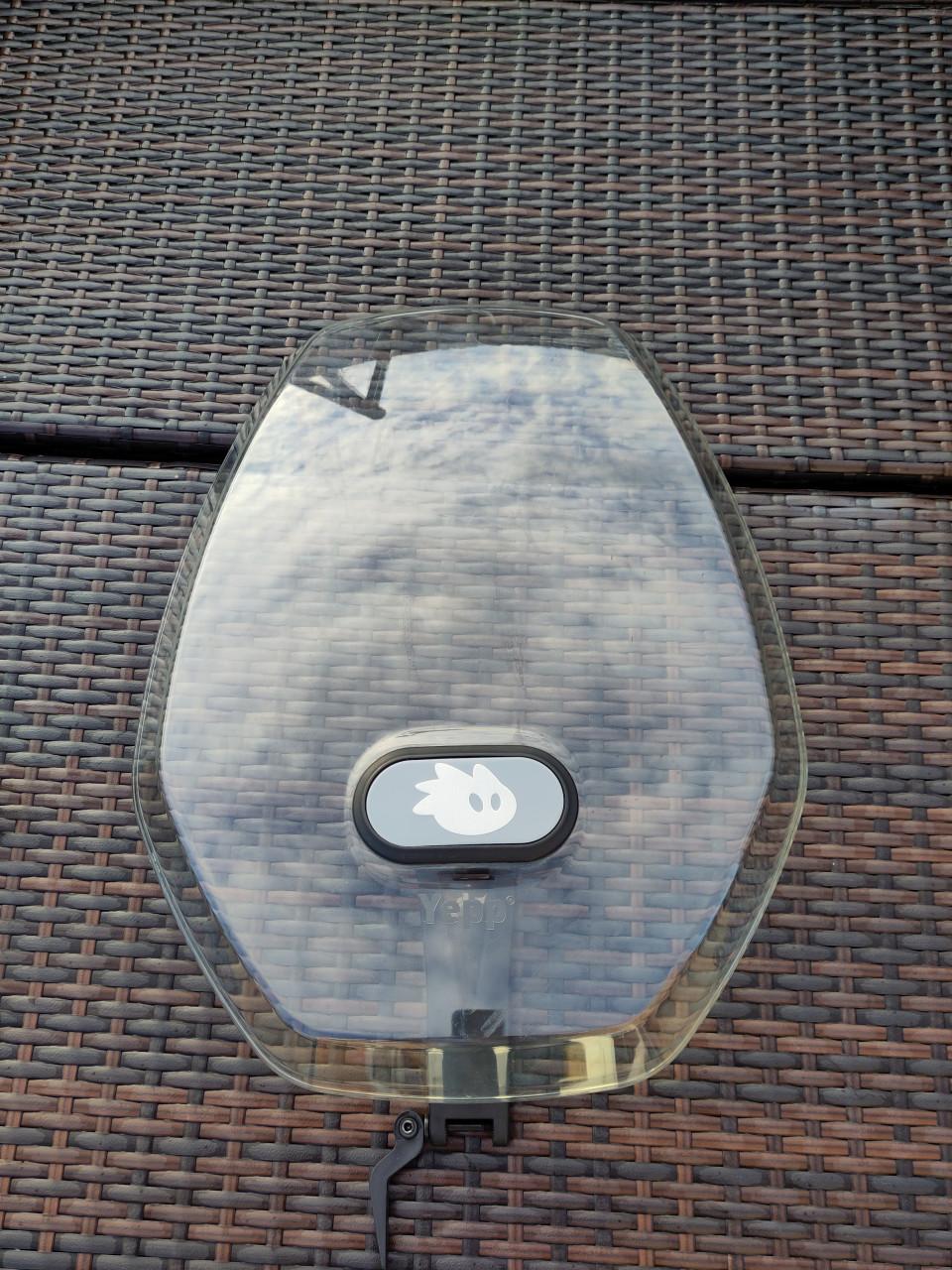 Fietstoeltje Yepp Mini incl scherm en 2 adapters (lichtblauw)