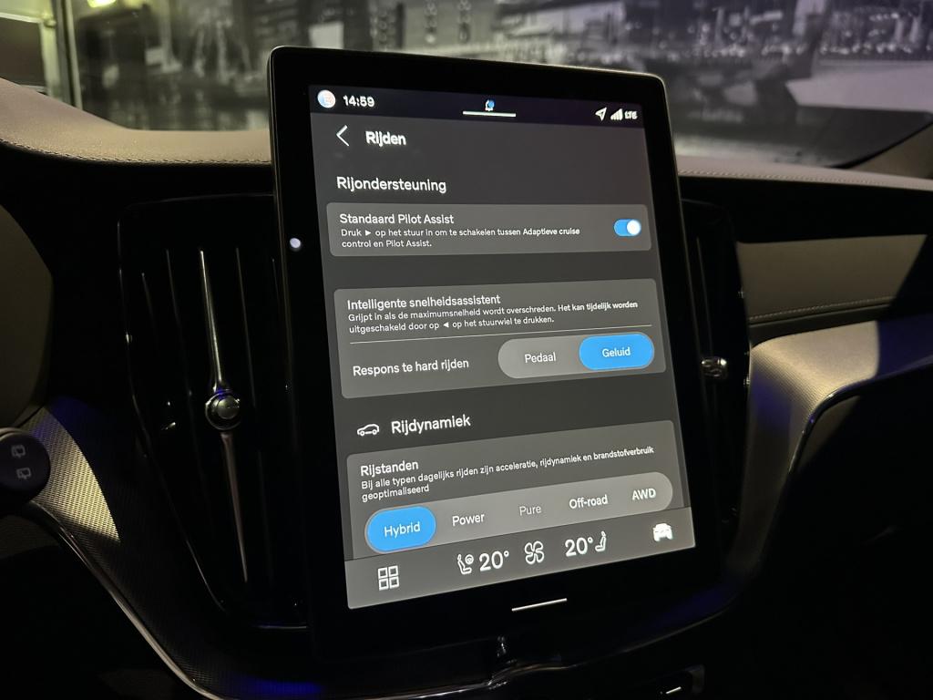 Volvo XC60 2.0 t8 plug-in hybrid awd plus black edition *nieuw model*