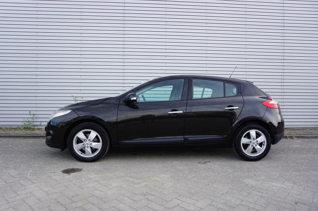 Renault Megane 1.6 sélection business sport airco / navi / cruise / elektr.