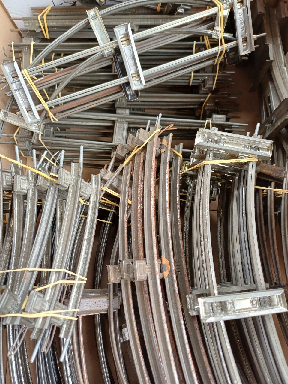 3 dozen modelbouw treinrails