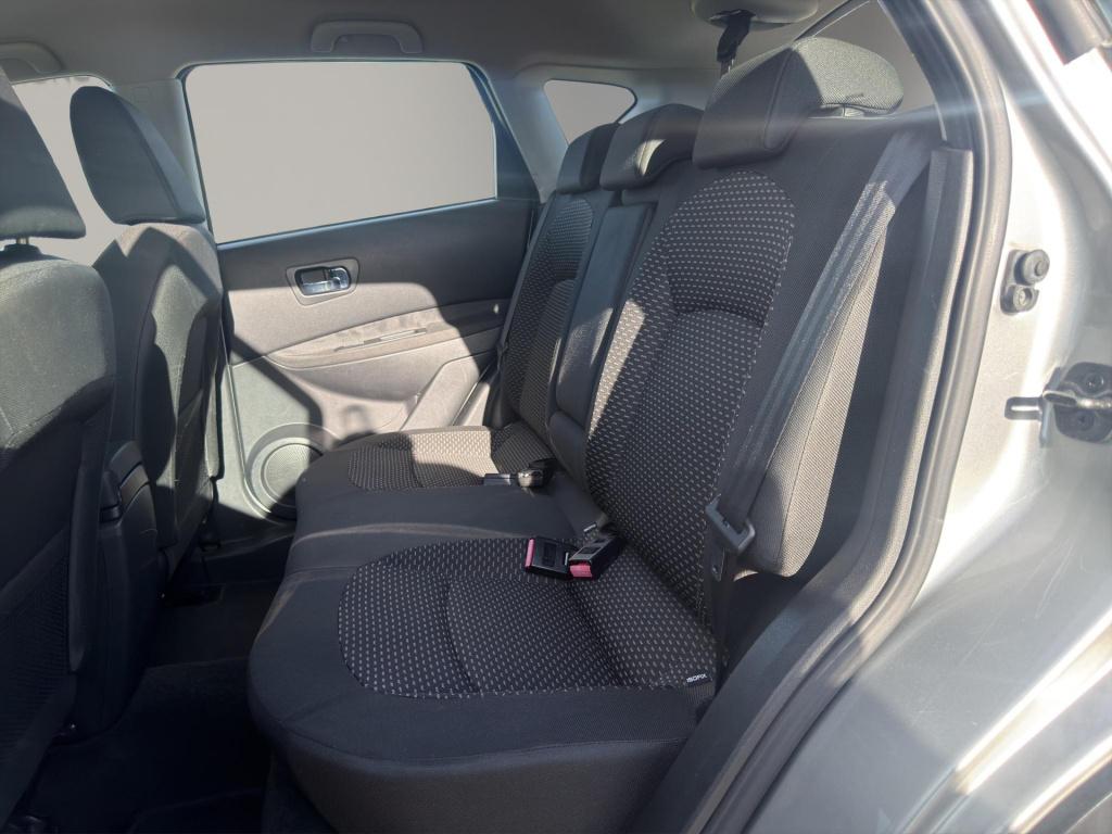Nissan Qashqai 2.0 tekna premium 4wd 4x4 clima camera