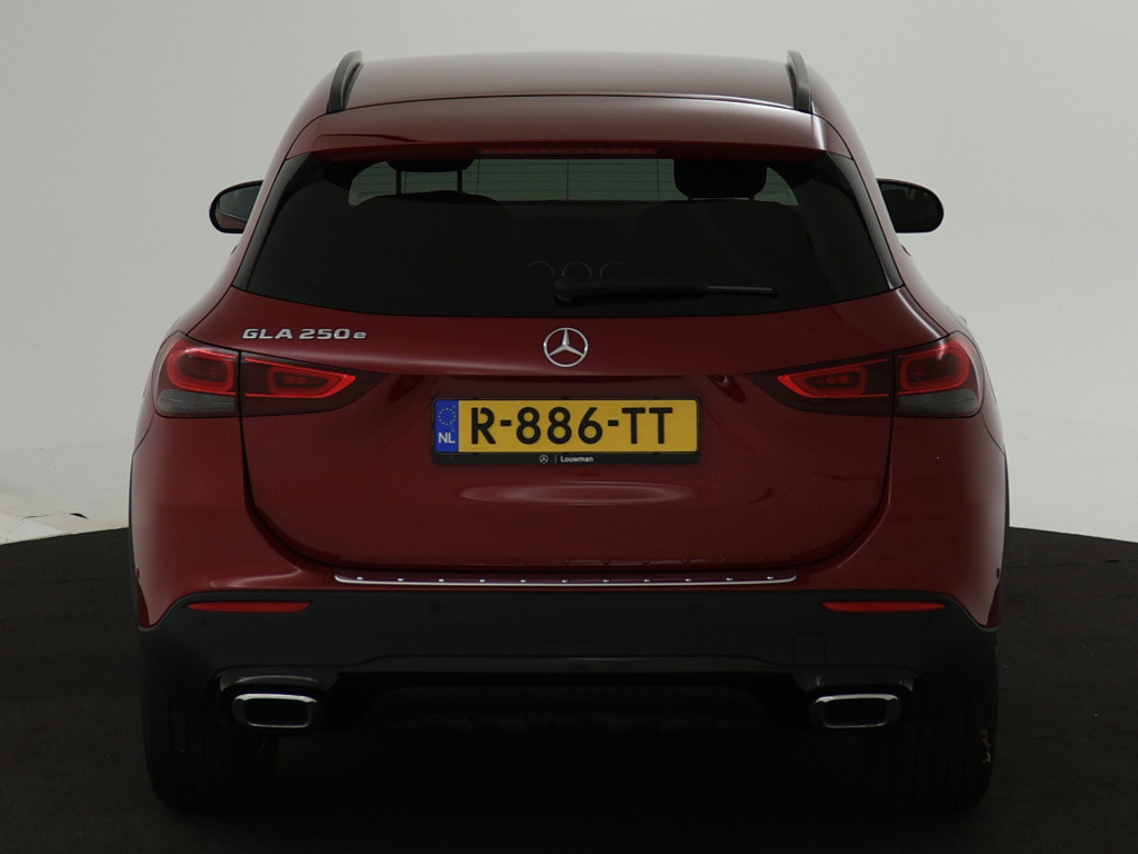 Mercedes-Benz Gla-klasse 250 e amg line | dodehoekdetector | nightpakket | 