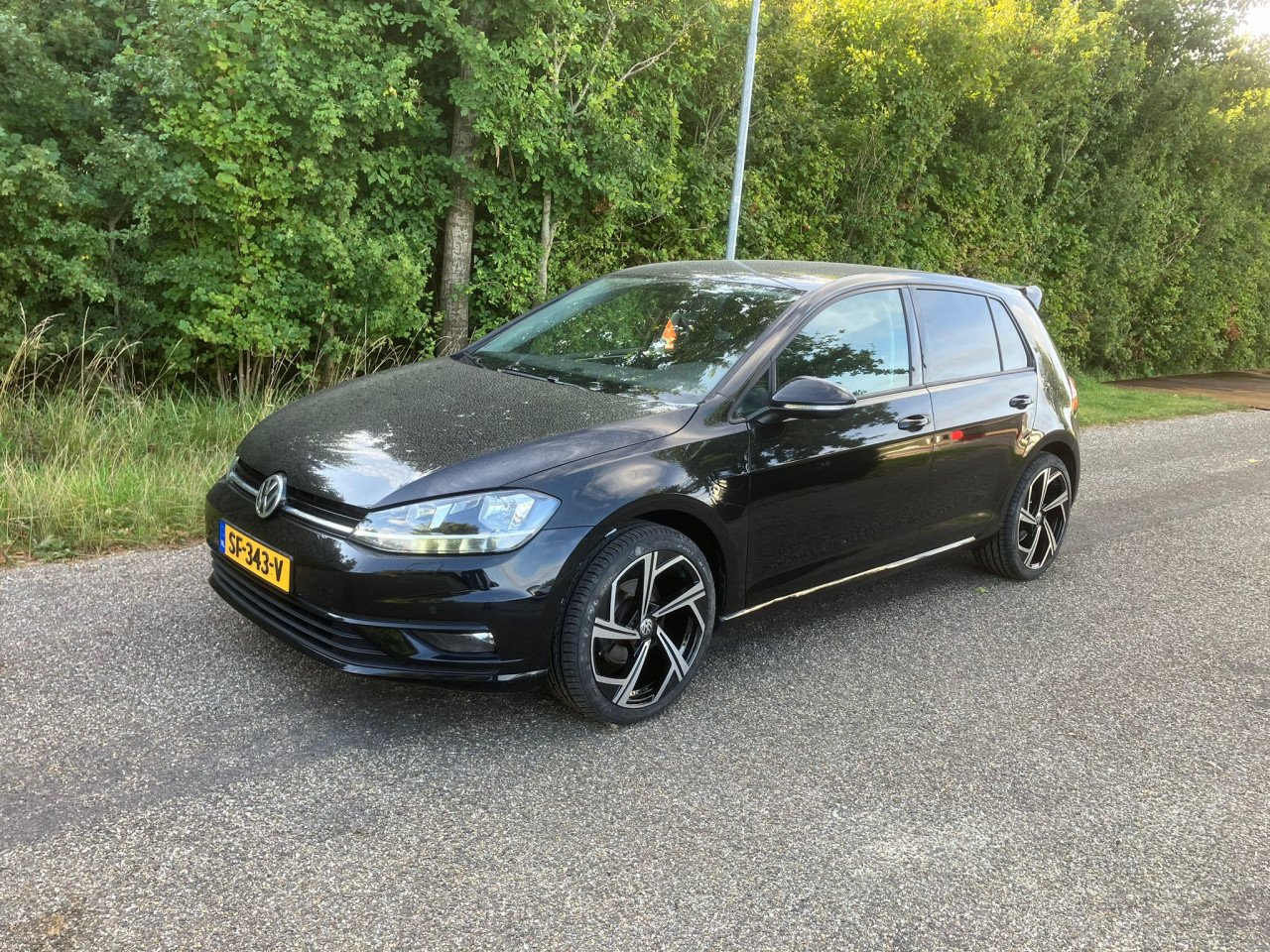 Volkswagen Golf 1.0Tsi