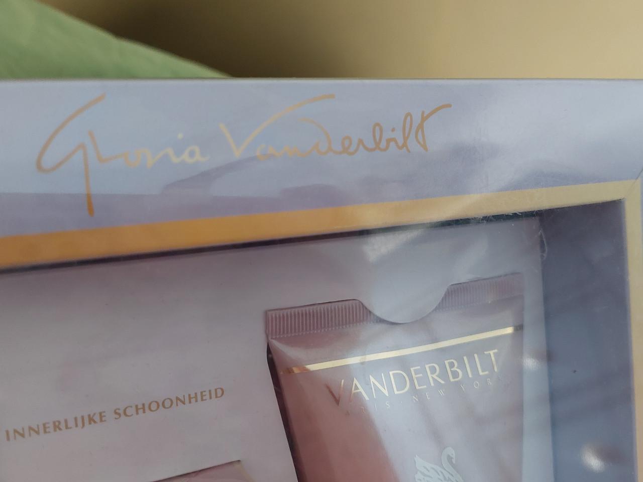 Leuk cadeau pakket Gloria Vanderbilt