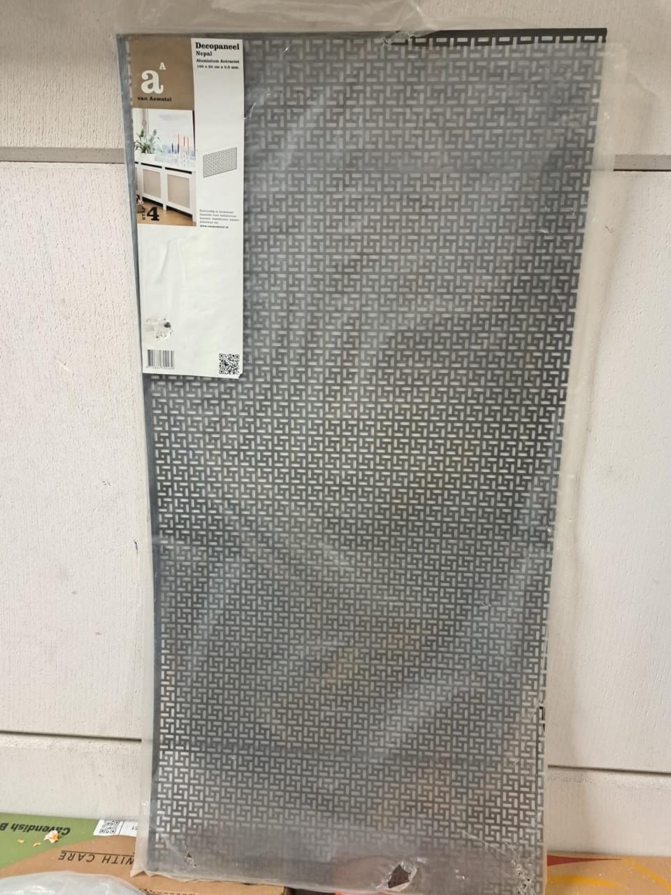 Deco paneel aluminium voor o.a. radiatorombouw