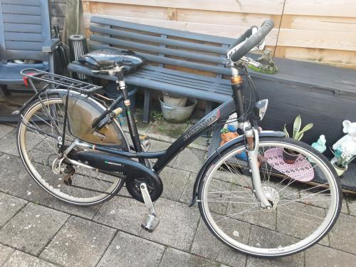 Batavus damesfiets, 24 speed  ( opknappertje  )