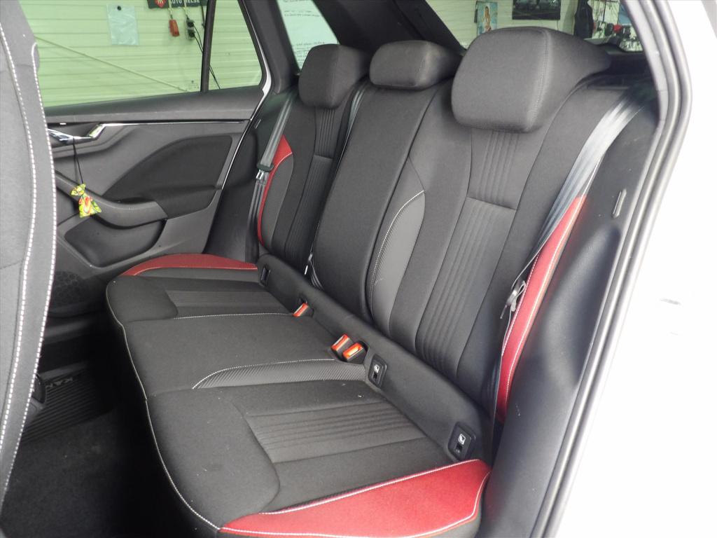 Skoda Kamiq 1.0 tsi greentech 110pk dsg-7 monte carlo