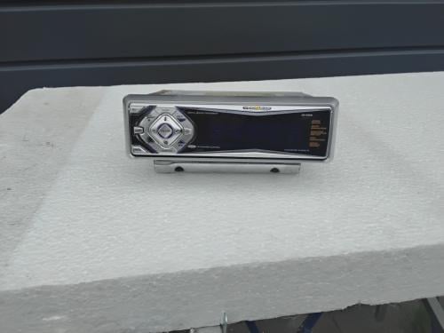Auto radio