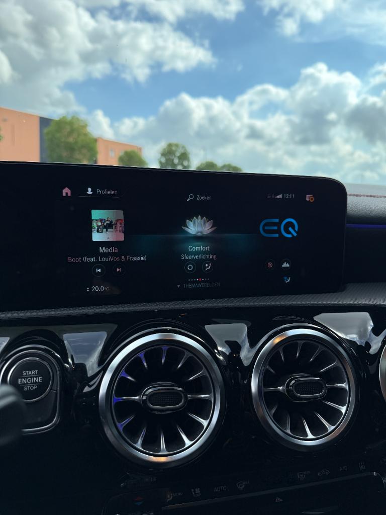 Mercedes-Benz Cla 250 e amg premium plus night - full option