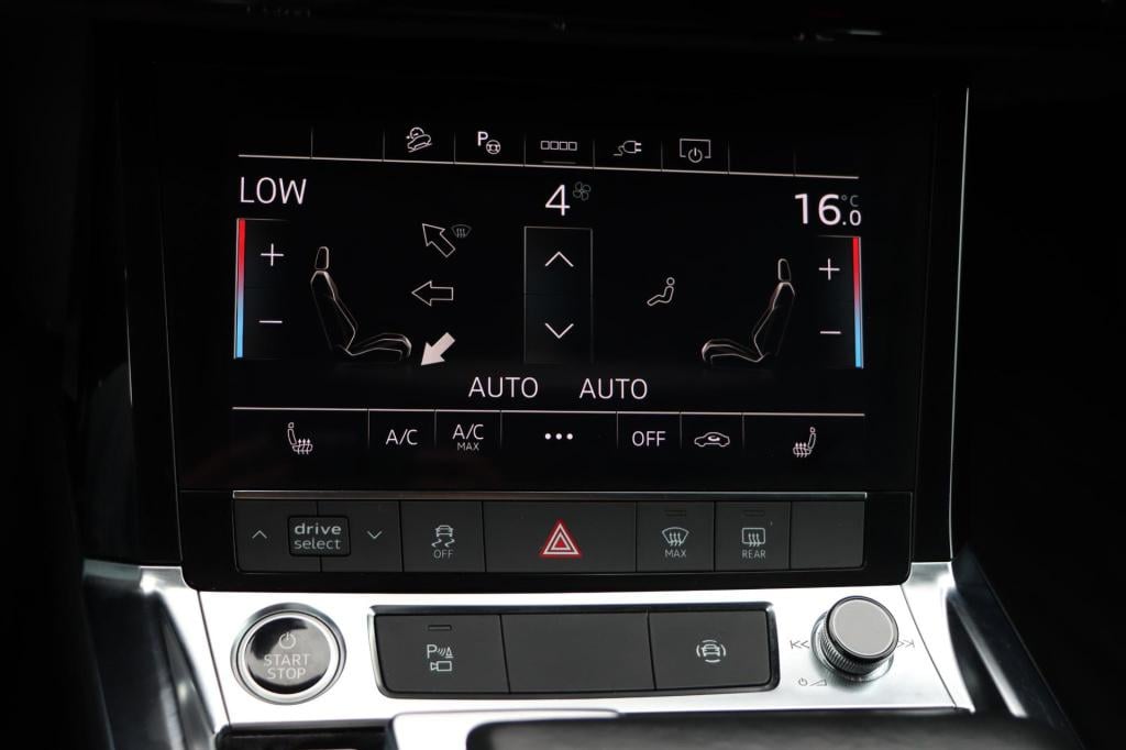 Audi E-tron 55 quattro s edition 95 kwh 408pk | soh 92,1% |