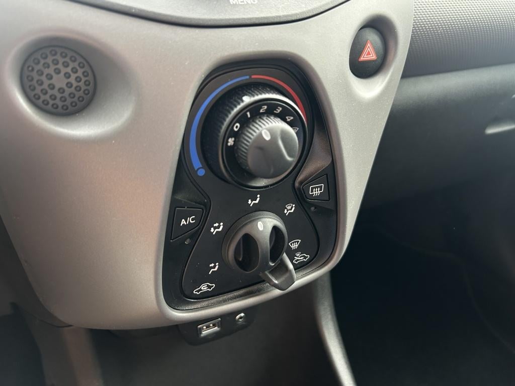 Peugeot 108 1.0 e-vti 72pk 5d active | airco | bluetooth | aux-ingang | rad