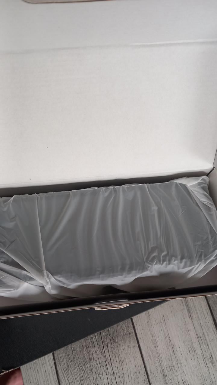 Car screen