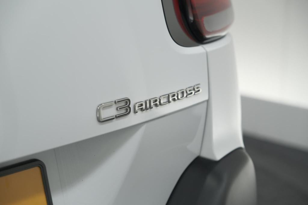 Citroen C3 Aircross puretech 130 eat6 plus | stoelverwarming | parkeersenso