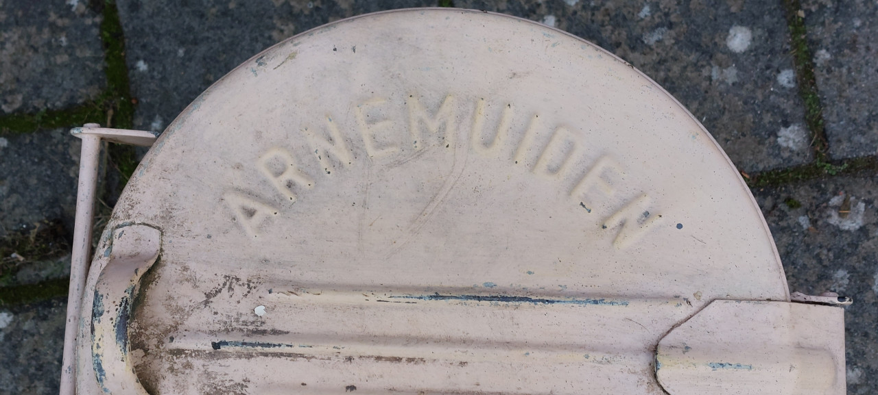Vuilnisbak "Arnemuiden"