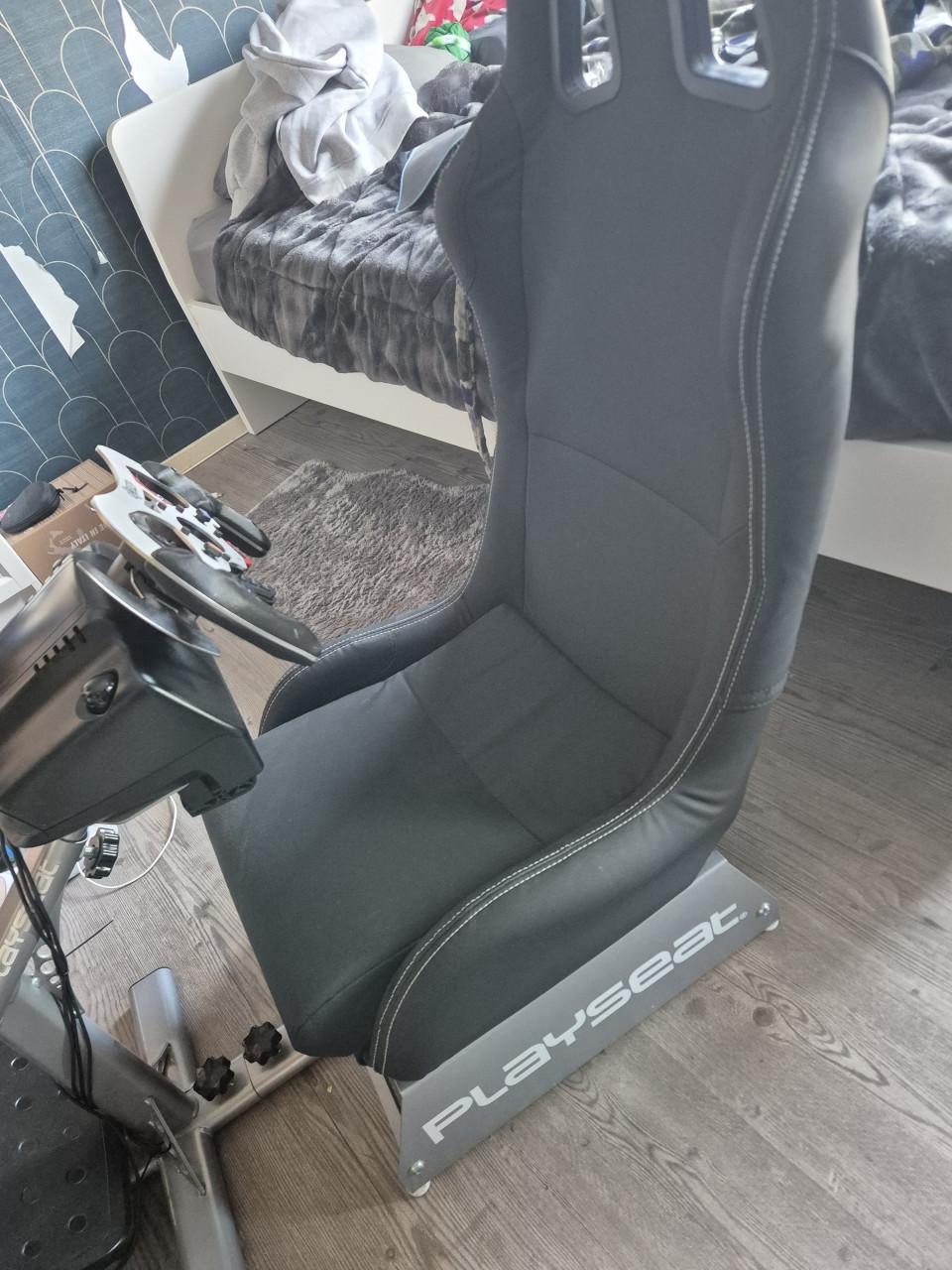 Playseat