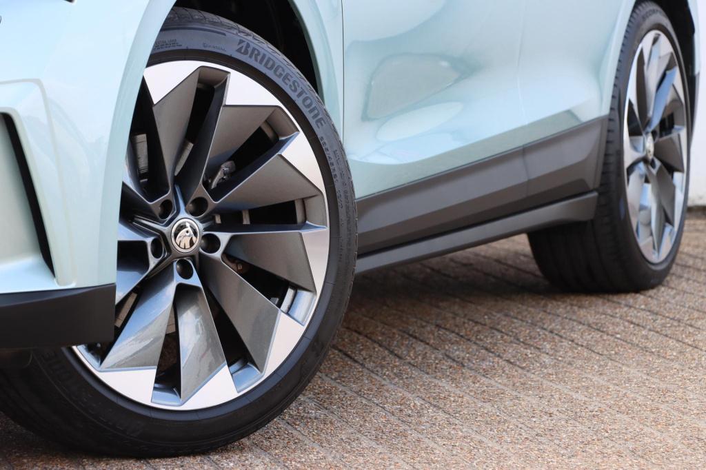 Skoda Enyaq Iv 80 business edition plus 204pk