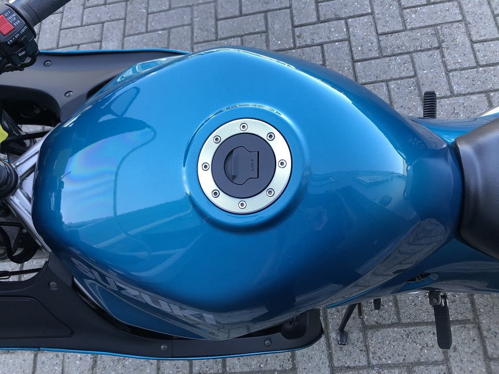Suzuki RF600R uit 1997 met slechts 22 dkm, absolute nieuwstaat! €1750,-