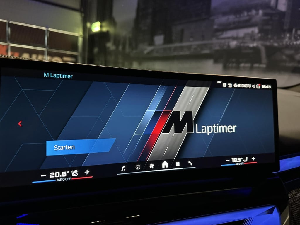 BMW M5 5-serie touring *keramisch*pano*bowers&wilkins*nl*