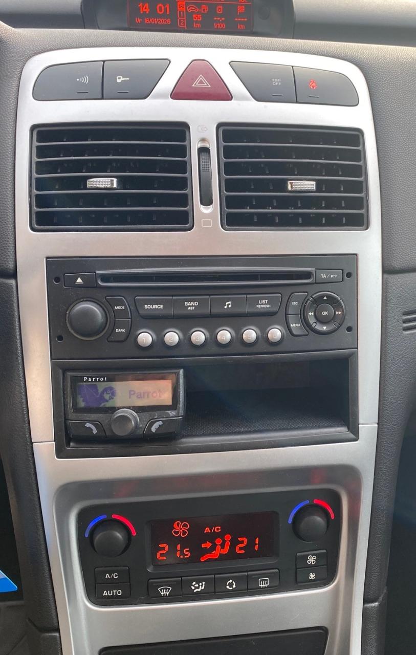 Peugeot 307 cc 2.0-16v