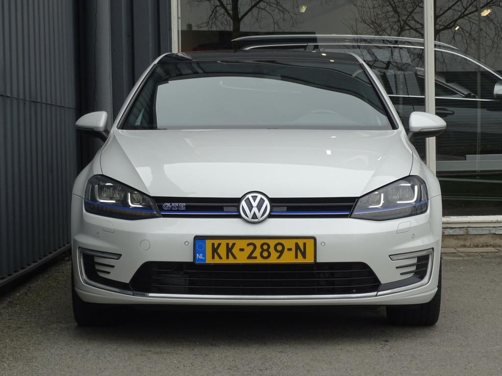 Volkswagen Golf 1.4 tsi gte | led | navi | bluetooth