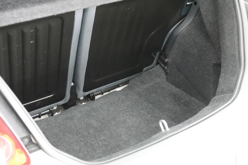 Ford KA 1.2 comfort | airco | 14 " |