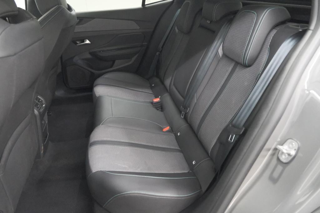 Peugeot 408 1.6 hybrid 225 eat8 allure | adaptieve cruise control | camera 