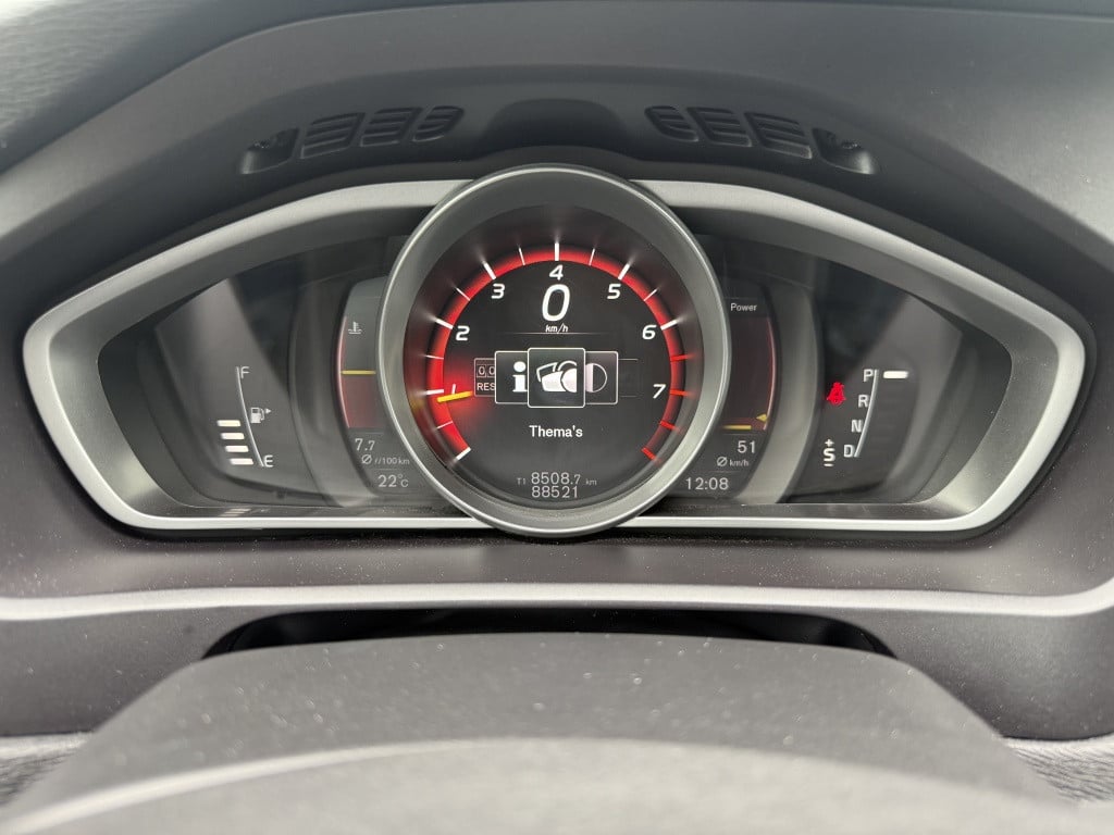 Volvo V40 t2 123pk aut6 polar+| navi| cruise| stoel.verw| led| pdc