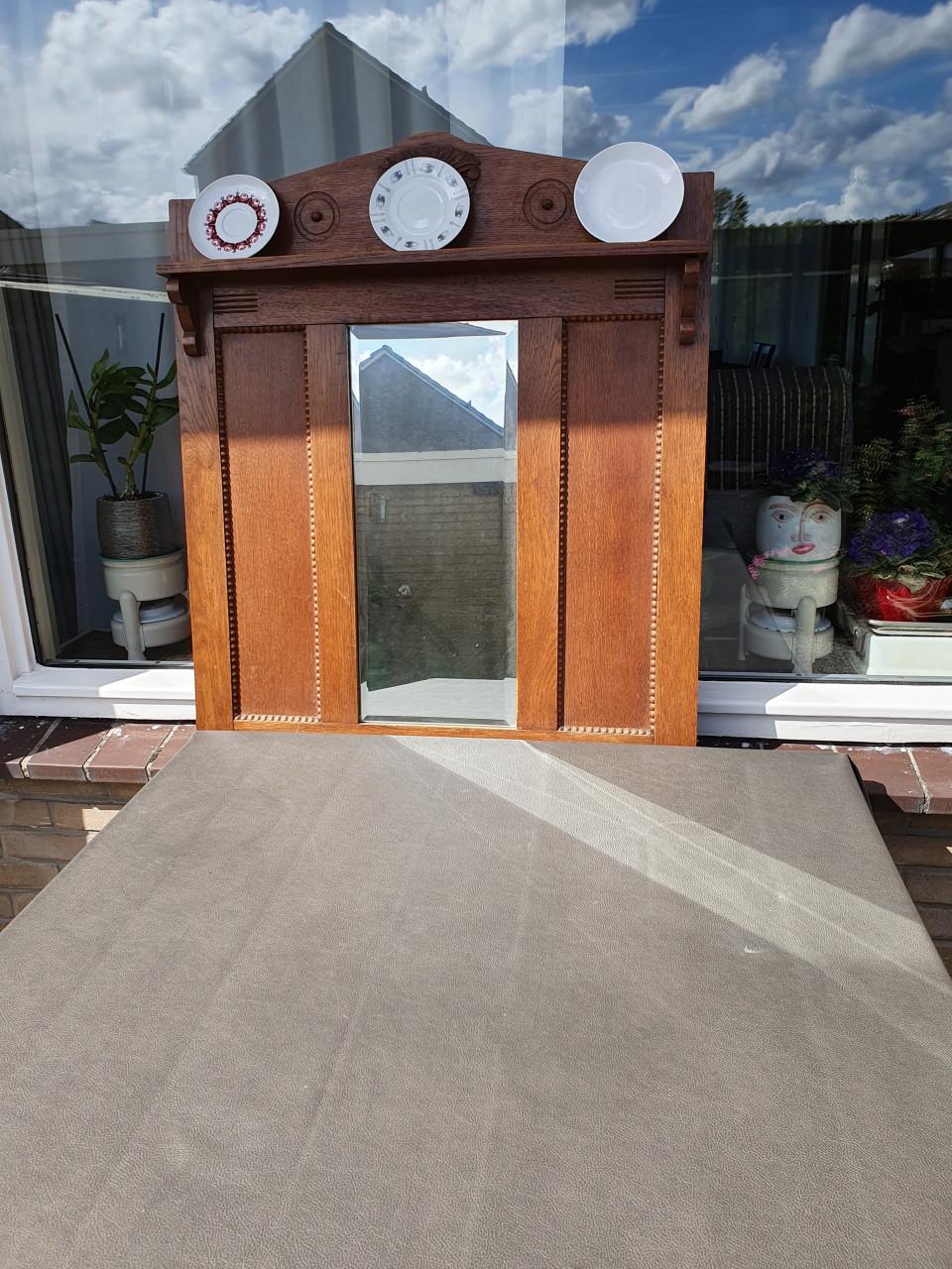 Wandbord met spiegel