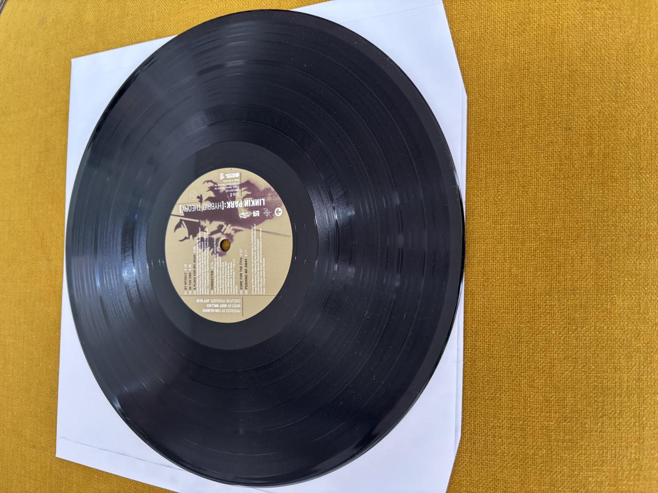 Linkin Park - Hybrid Theory Lp