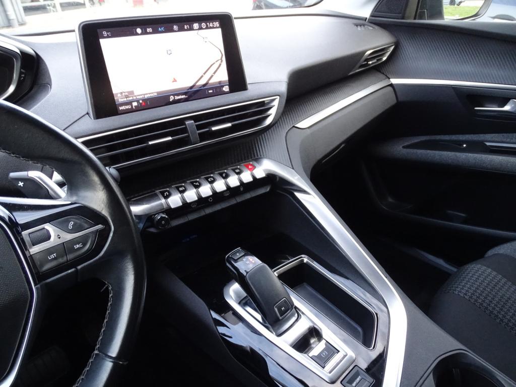 Peugeot 3008 1.2 puretech blue lease executive automaat | camera | apple ca